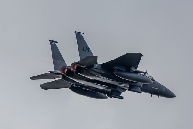  - Twin-engine aircraft