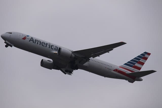 N368AA - Boeing