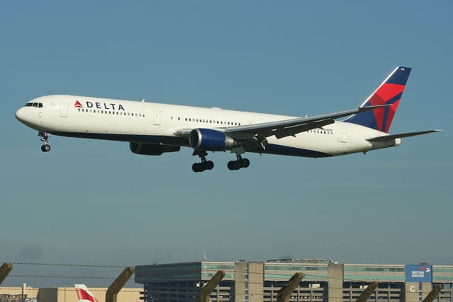 N836MH - Boeing