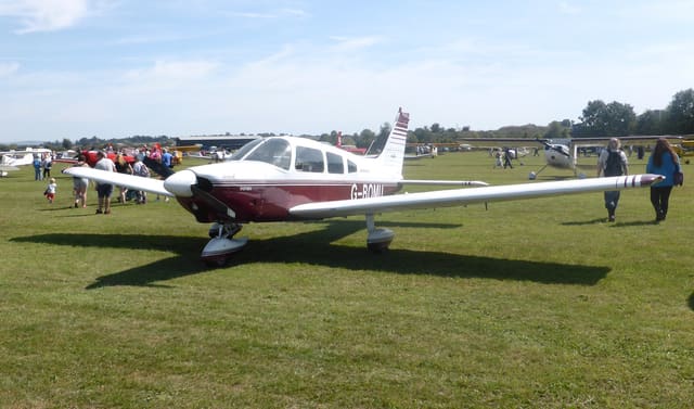 G-BOMU - Piper