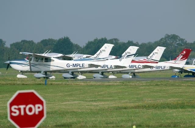 G-MPLE - Cessna