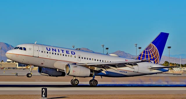 N825UA - Airbus