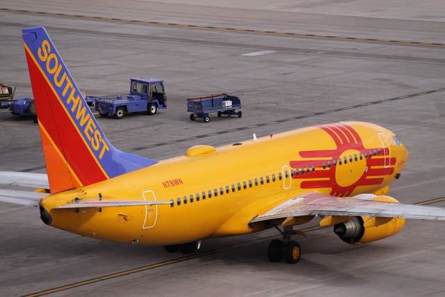 N781WN - Boeing