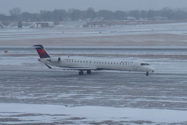N315PQ - Bombardier