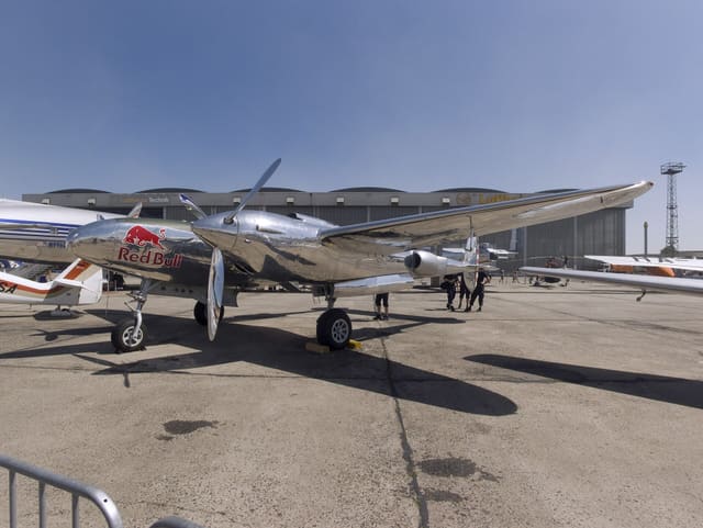 N25Y - Lockheed