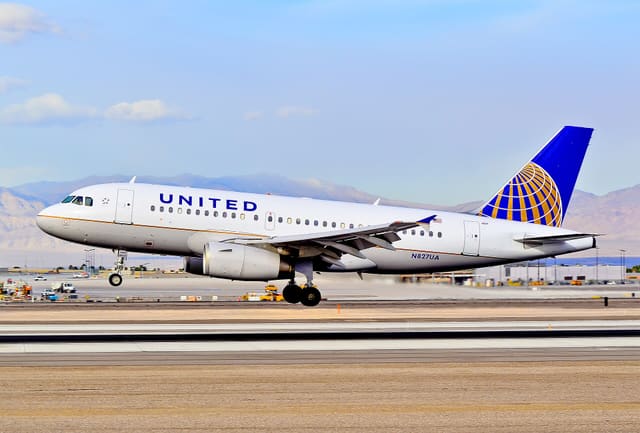 N827UA - Airbus