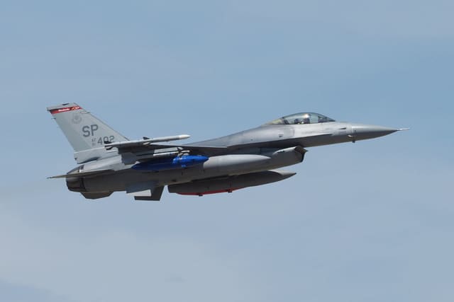 - Single-engine aircraft