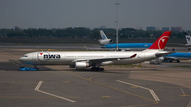 N814NW - Airbus