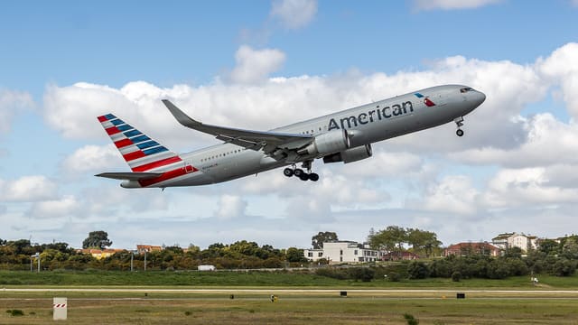 N342AN - Boeing