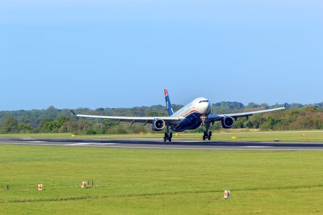 N285AY - Airbus