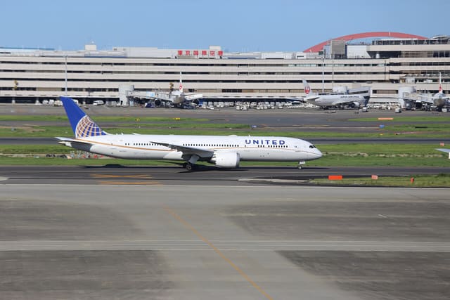 N17963 - Boeing