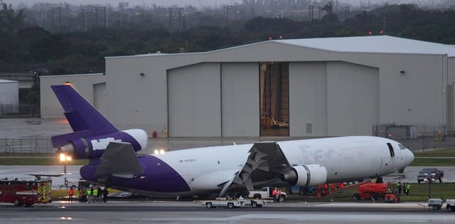 N370FE - Aircraft