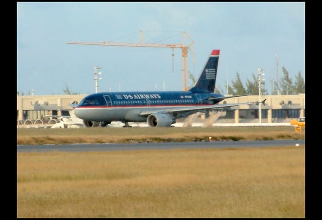 N711UW - Airbus