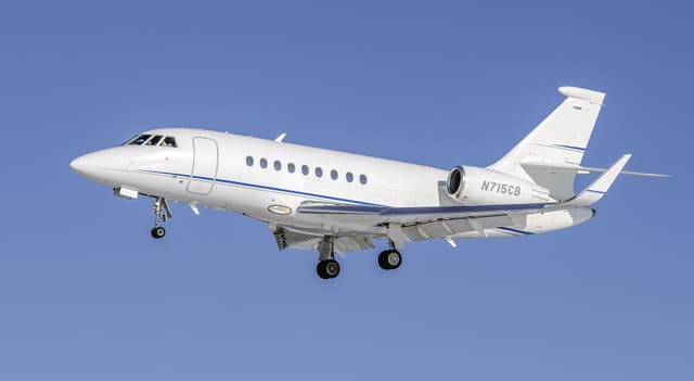 N715CB - Business jet