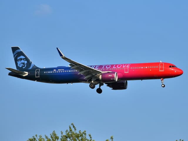 N927VA - Twin-engine aircraft