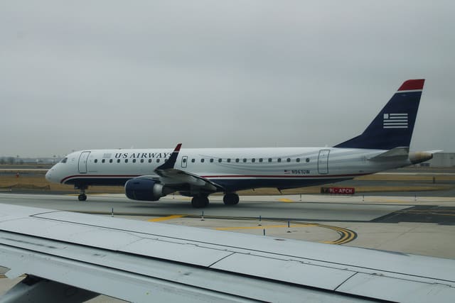 N961UW - Embraer