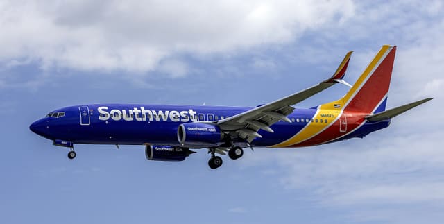 N8667D - Boeing