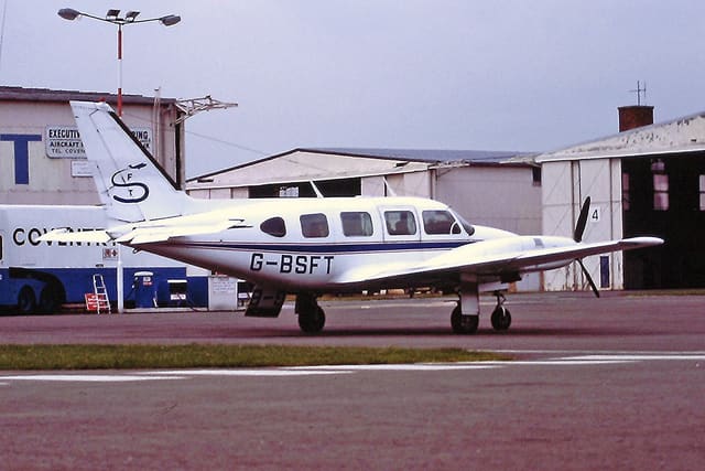 G-BSFT - Piper