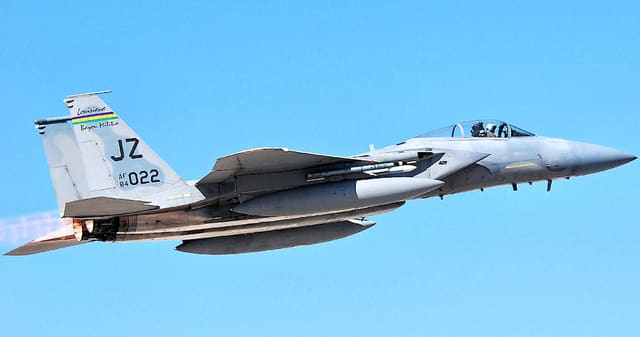  - Twin-engine aircraft