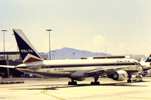 N664DN - Boeing