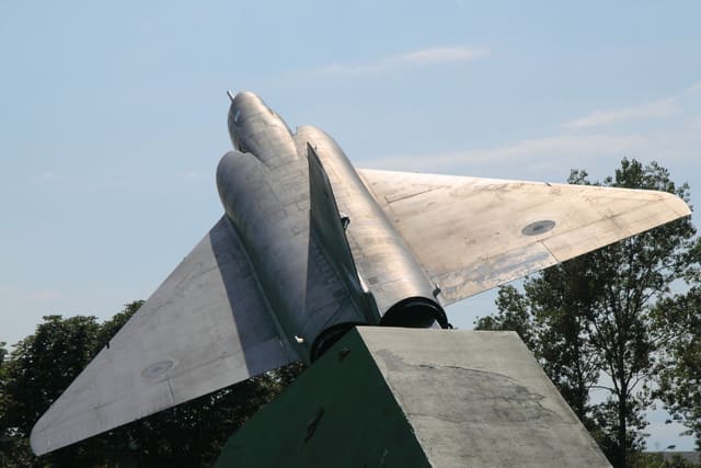  - Aircraft