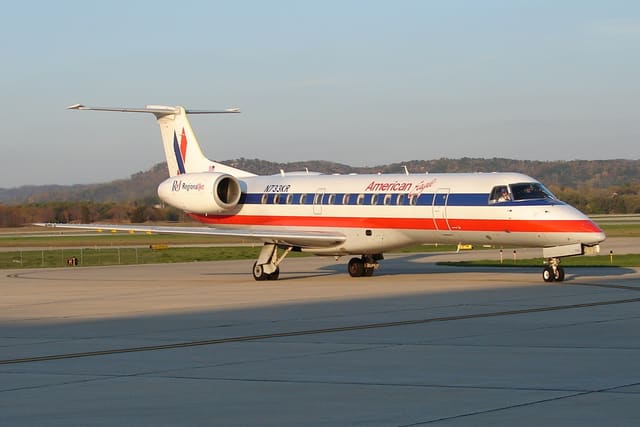 N733KR - Aircraft