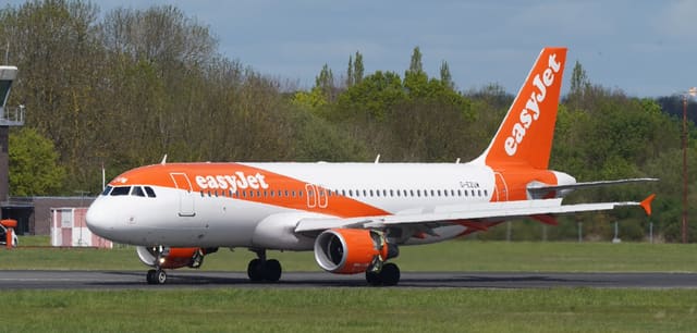 G-EZUW - Airbus