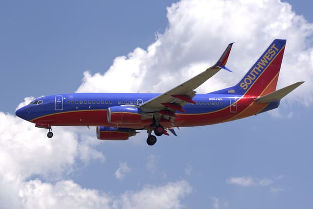 N964WN - Boeing