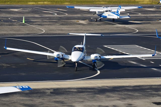 N313ER - Diamond