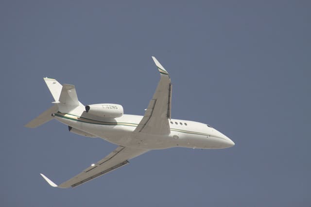 N162NS - Business jet
