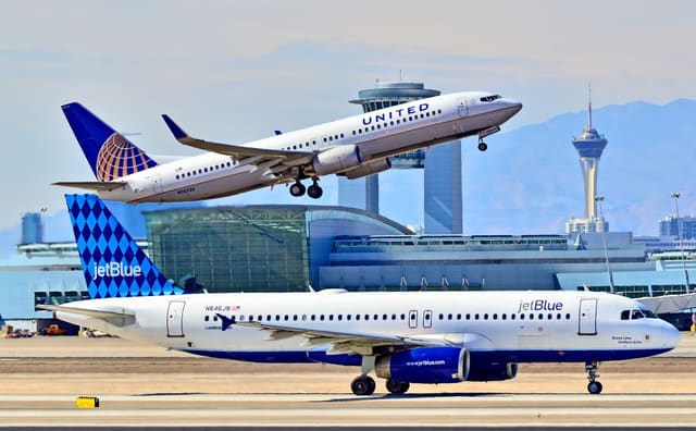 N646JB - Airbus