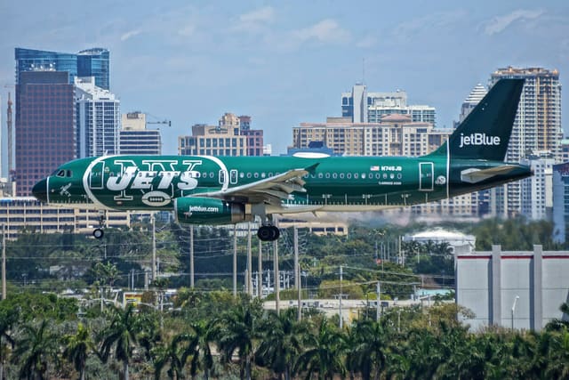 N746JB - Airbus