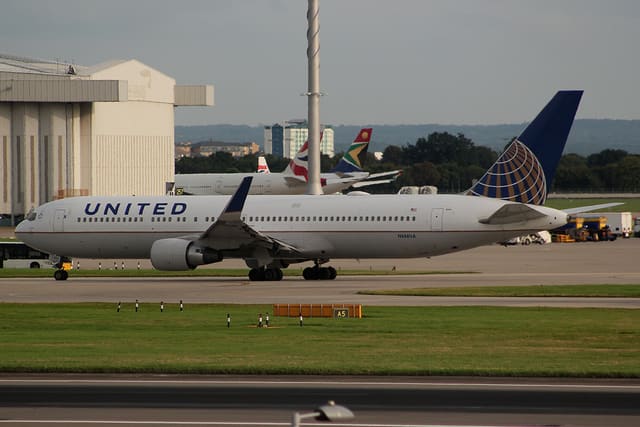 N666UA - Boeing
