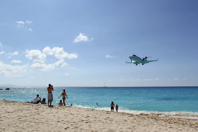 N270WS - Business jet