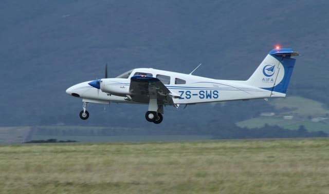 ZS-SWS - Piper