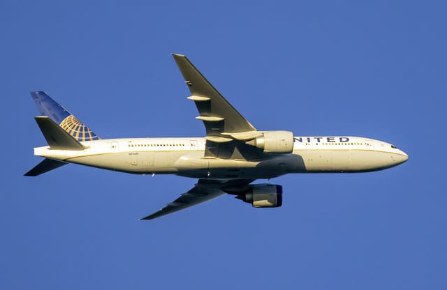 N77014 - Boeing