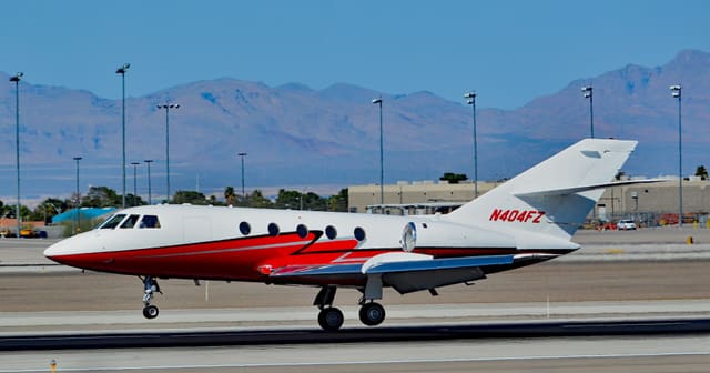 N404FZ - Business jet