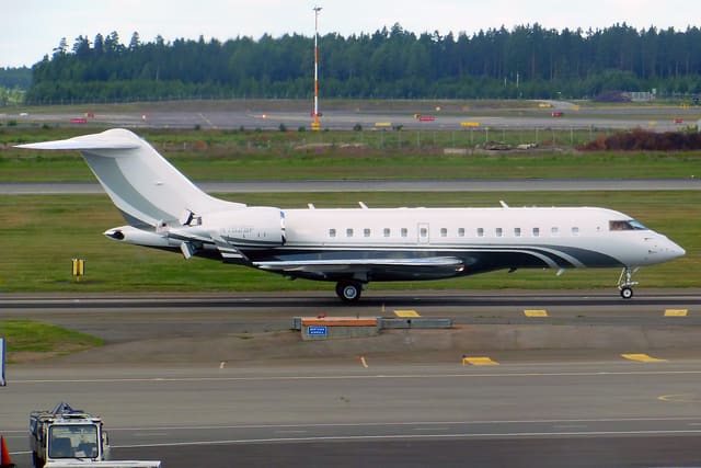 N782SF - Business jet