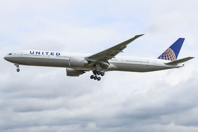 N2136U - Boeing