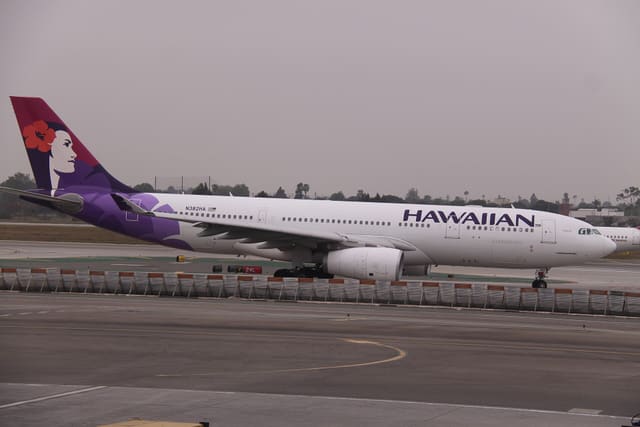 N382HA - Airbus
