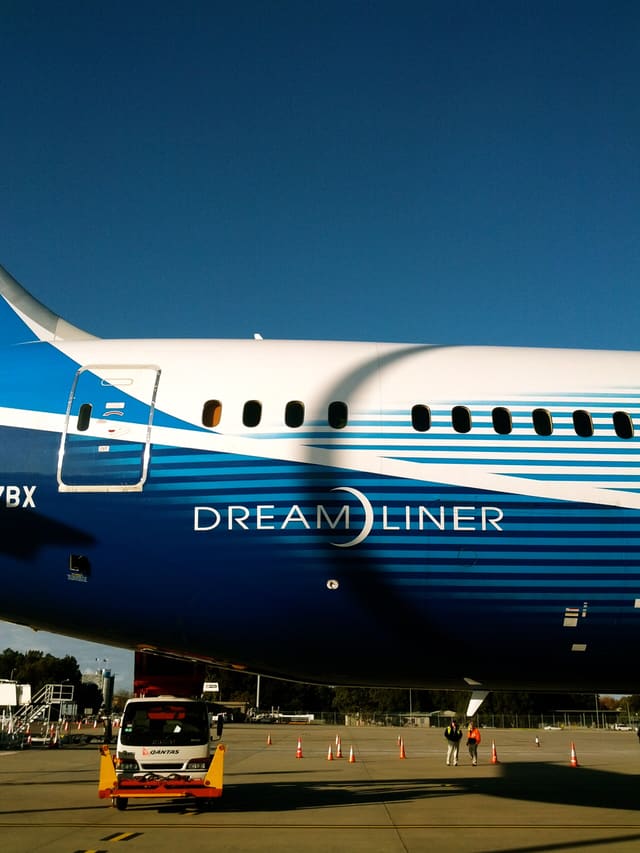 N787BX - Boeing