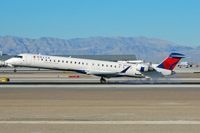 N824SK - Bombardier