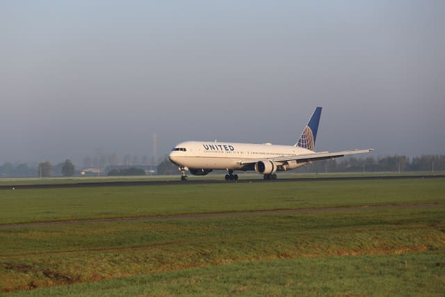N646UA - Boeing