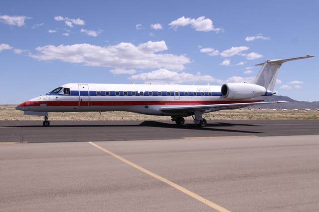 N736DT - Business jet