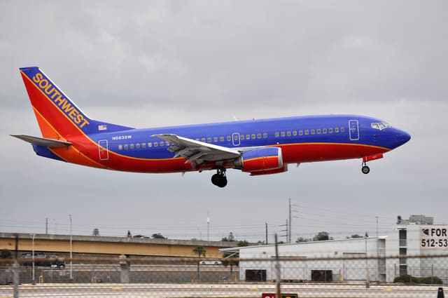 N683SW - Boeing