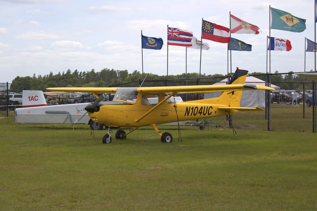 N104UC - Cessna