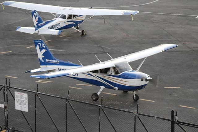 N674ER - Cessna