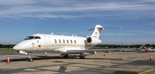 N119DT - Bombardier