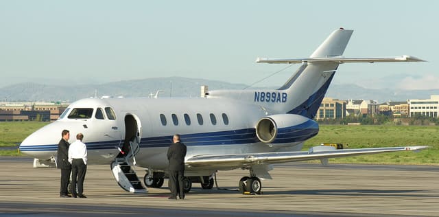 N899AB - Business jet