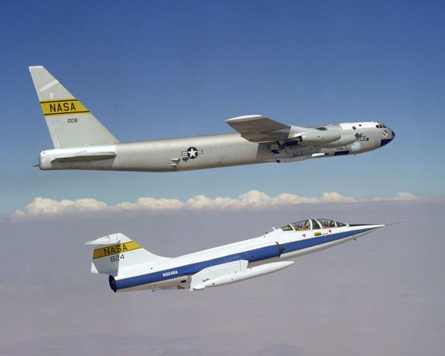N824NA - Aircraft